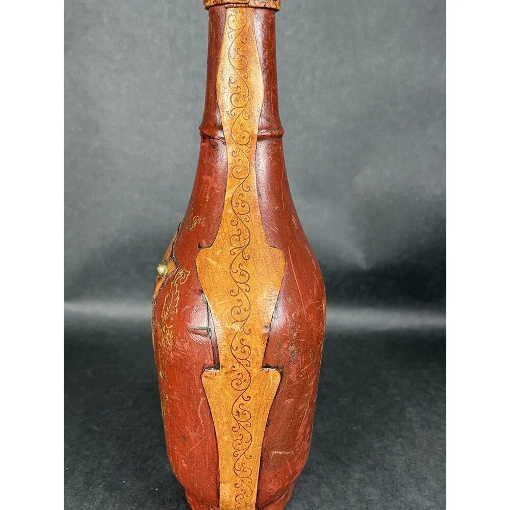 VTG Italian Leather Wrapped Decanter Bottle Fleur-de-lis Shield Crest MCM 13”